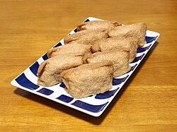 関東風の俵型と関西風の三角型